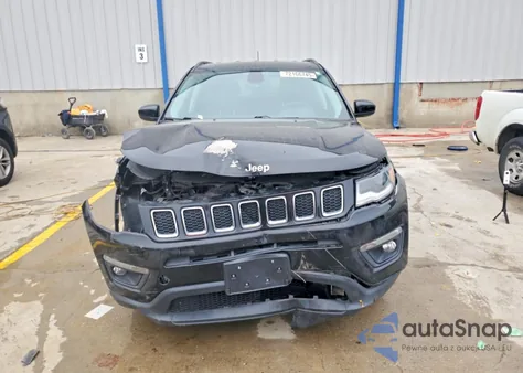 2019 Jeep Compass Latitude from USA, damaged, VIN 3C4NJDBB5KT754901
